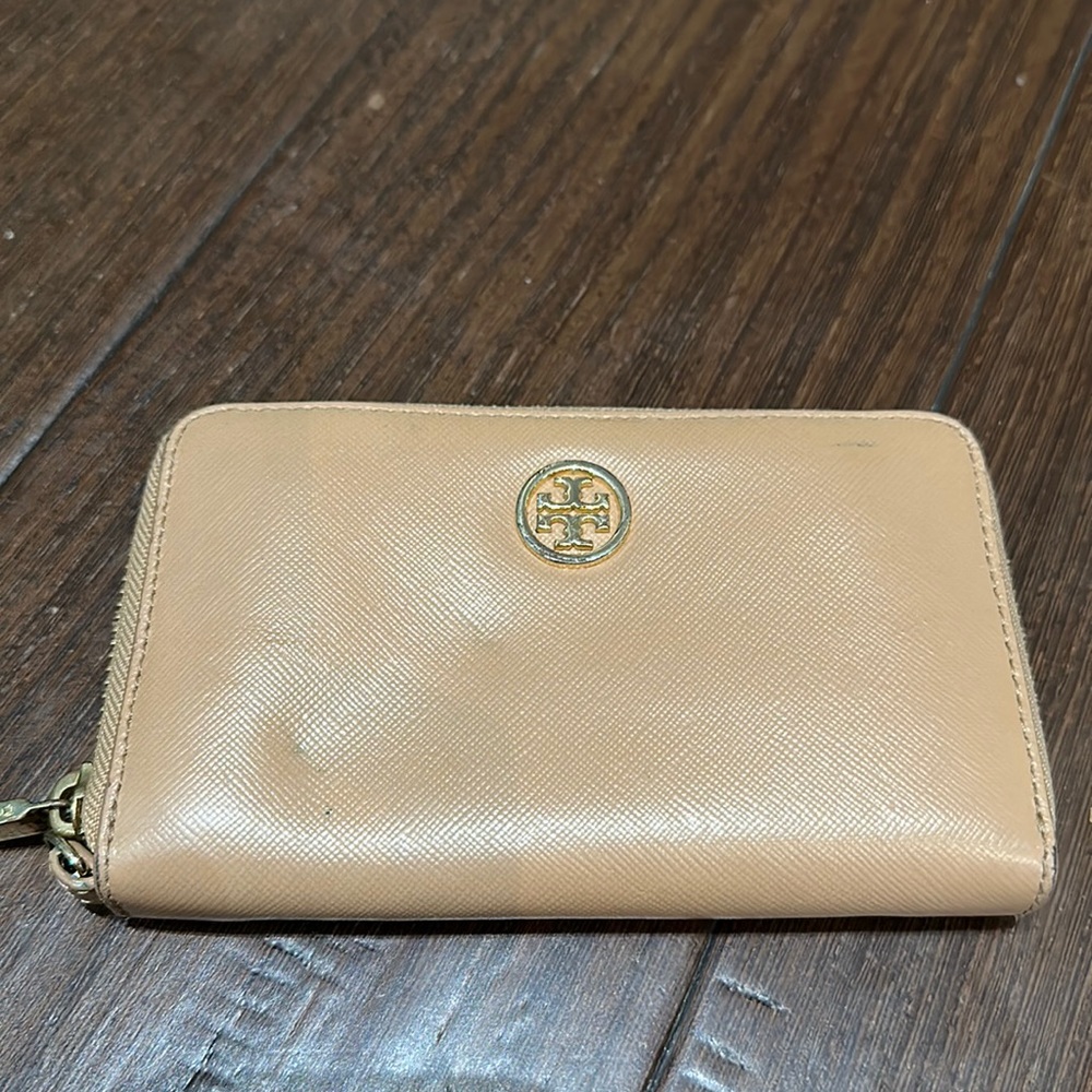 Tory Burch Wallet